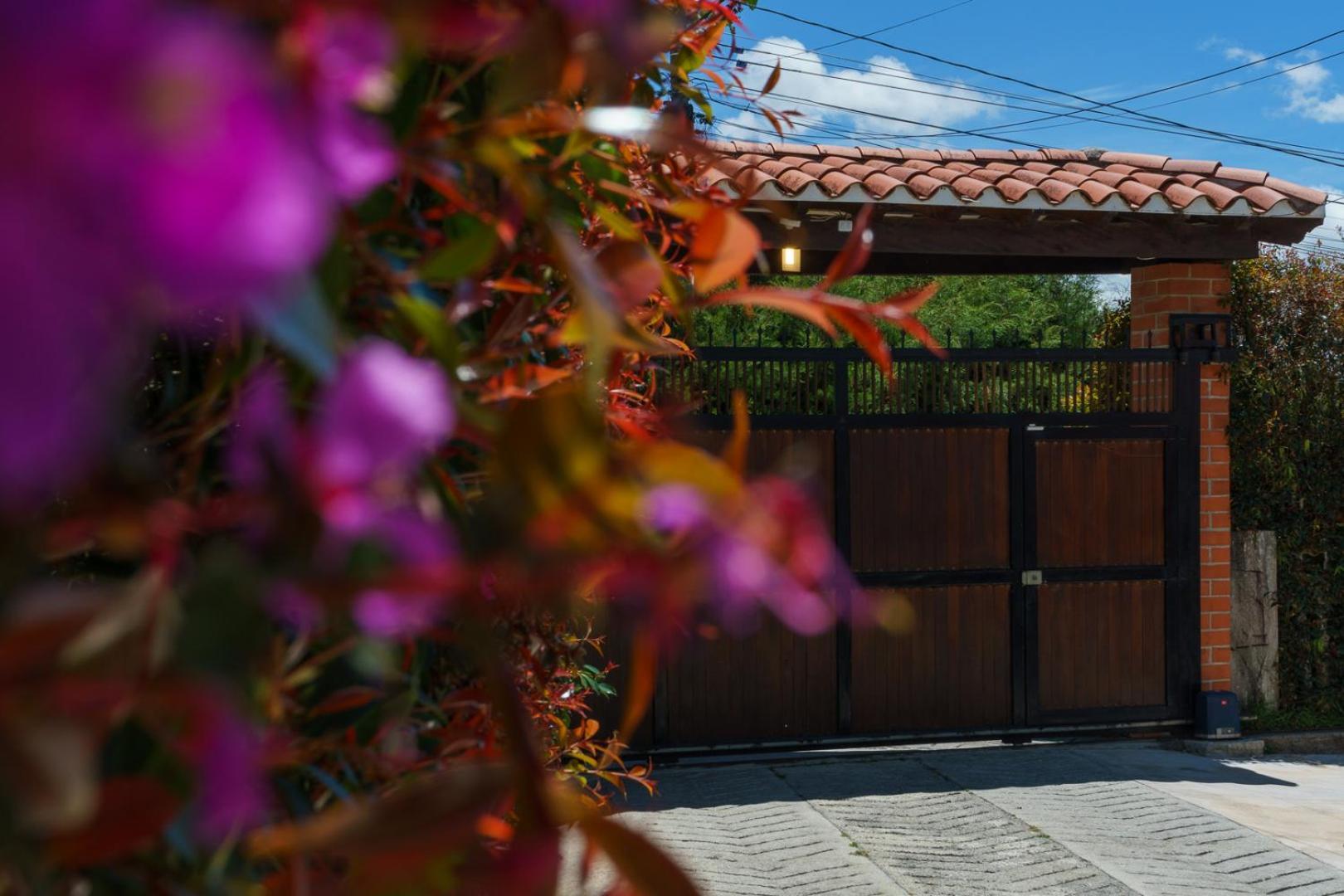 Finca Hotel 12 Palmas- Aeropuerto Jmc Rionegro Exterior photo